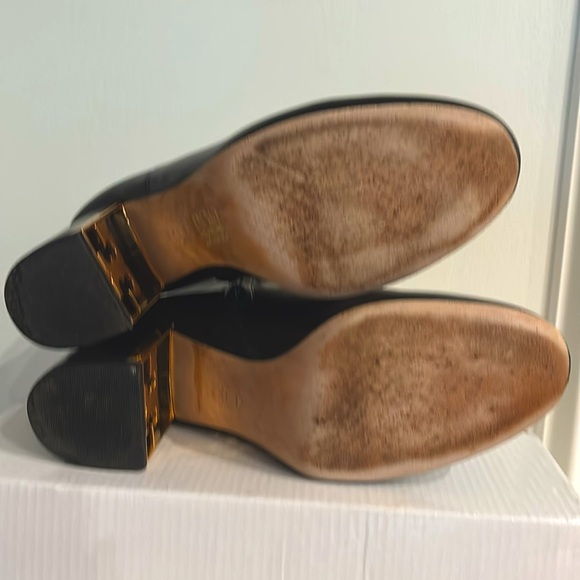 Tory Burch Woman’s Gigi Black Leather Boots - Picture 15 of 15
